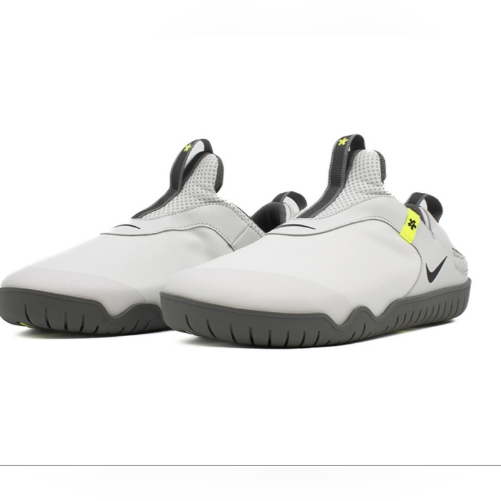 Nike Zoom Pulse Nursing All Day Shoes